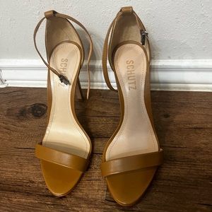 Schutz Candy Lee Size 6